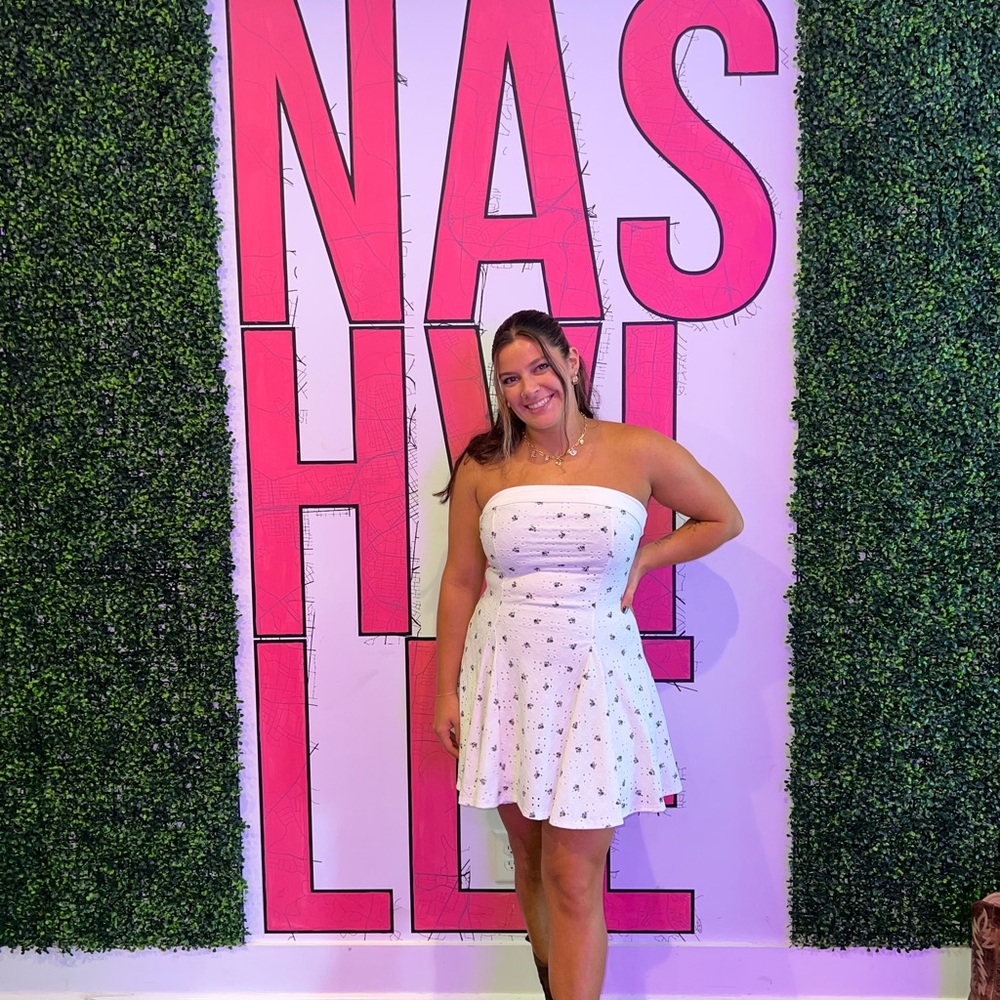 Meet your Posher, Natalie